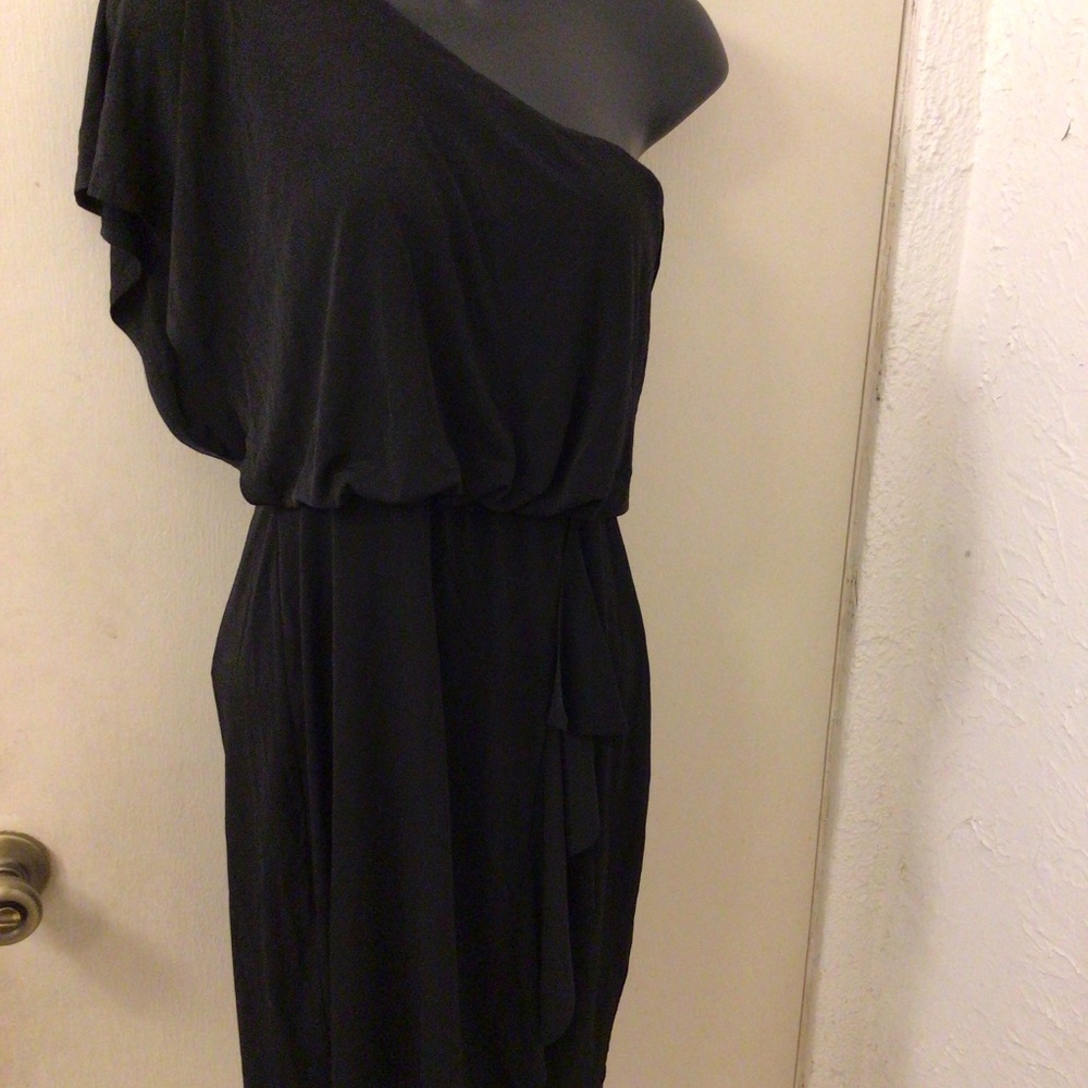 NWT Black Sweet Dream One Shoulder Mini Dress M